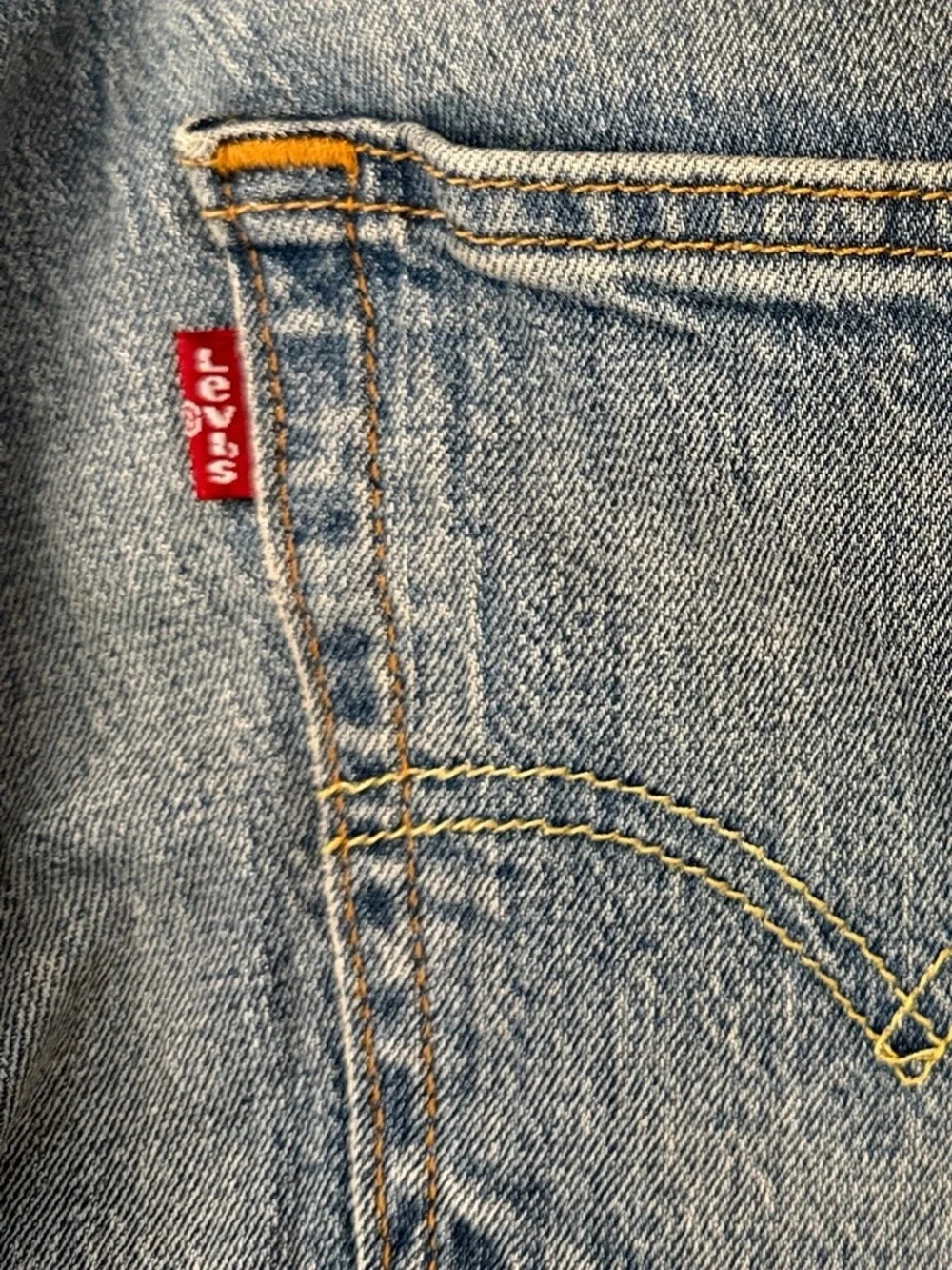 Levi’s 505 Straight Leg Jeans 30x32 Medium Wash Faded Stretch Denim Whiskering